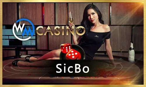 bet88 Online Poker game with cards and chips.